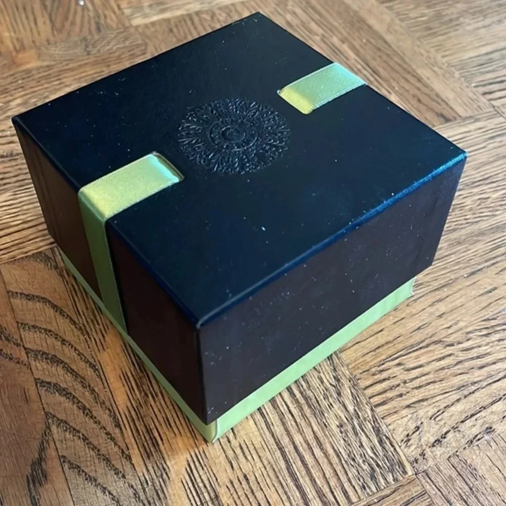 NIB Heart Shape Soap Honey & Aloe